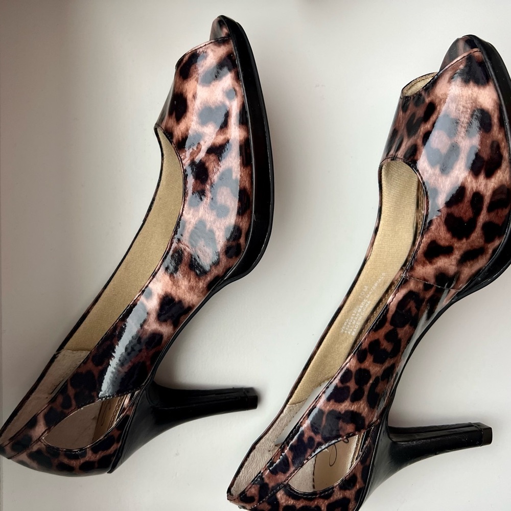 Life Stride Animal Print Heels/Pumps